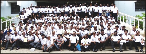 A group photo of the winning teams of JK Tyres at the Qcfi Convention held at Nie premises in city on May 25.