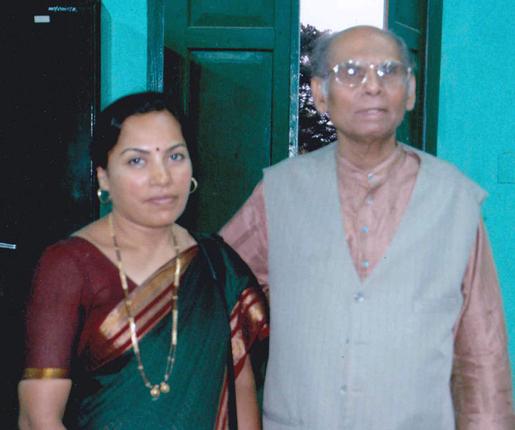Jyoti Hegde with Ustad Asad Ali Khan. Photo: Special Arrangement 