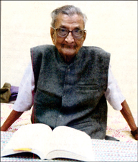 Pandit Sudhakar Chaturvedi [Pic. courtesy : Taranga] 