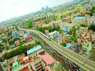 An aerial view Greenline Metro from Sampige Road to Yelachenahalli on the first day of its operation for public in Bengaluru on Sunday  2017.  Anantha Subramanyam K.  Credits: Mirror, BCCL, Bengaluru