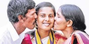Nethravathi with parents Annappa and Tangavva | Shimoga Nandan