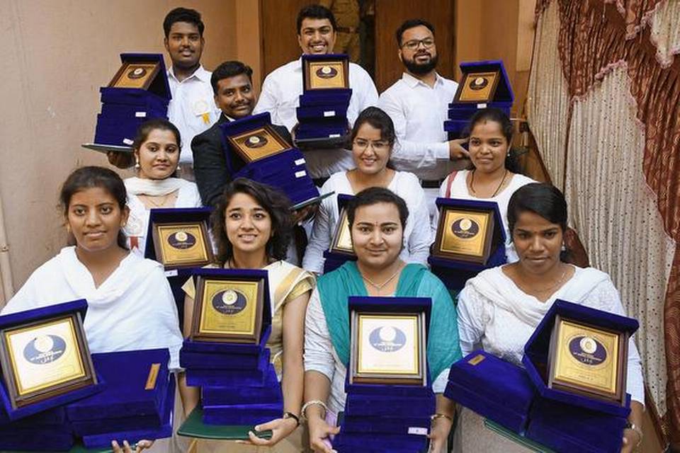 Winning accolades: The gold medallists at the 54th annual convocation of Bangalore University on Monday. 